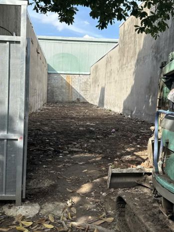 Đất vuông shr hxh né 132m2  thạnh lộc 48 quận 12 ss 6893400