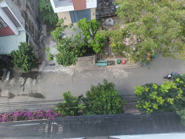 Bán nhà căn góc mặt tiền đường thông 4 hướng, sổ hồng 6893906