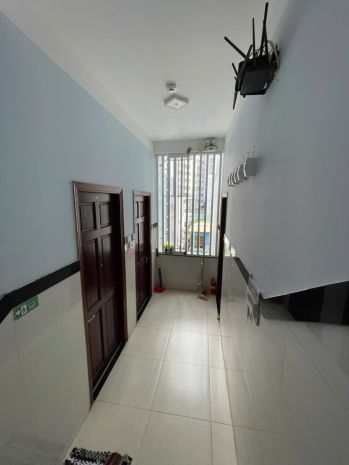 Gà đẻ trứng vàng chdv quận 6 4 tầng 98m2 42trtháng chỉ 7 6894574