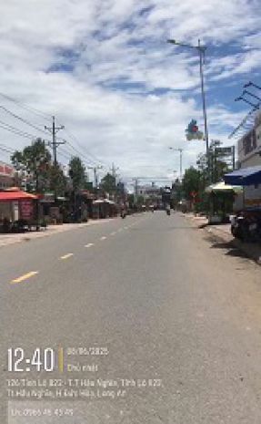 Vỡ nợ  cần bán gấp lô đât mặt tiền đường dt 823 ngay trung 6894842