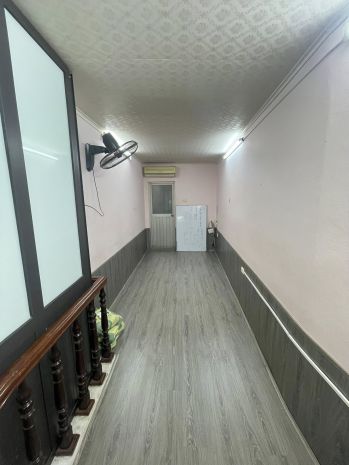 Phố  hàng cháo 5 tầng, 3 ngủ, 2 vệ sinh chỉ 7 triệu có tl 6894913