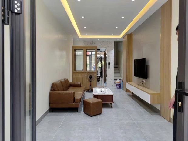 Bán nhà ngô thì sỹ - hà đông dt 34m x 5 tầng , giá 9.x tỷ. 6895478