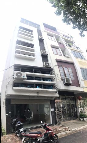 Chính chủ thuê nhà phân lô ngõ 56, lê quang đạo dt 47m2 x 5 6895591