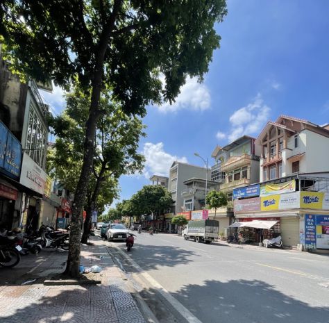 Thạch bàn, long biên  mặt tiền khủng, hiếm có 6896406