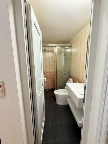 Chính chủ cho thuê nhà nguyên căn  lô góc ngọc thuỵ, long 6896662