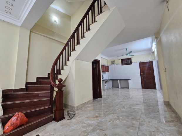 Chính chủ cho thuê nhà nguyên căn  ngõ 19 đặng vũ hỷ, việt 6896879