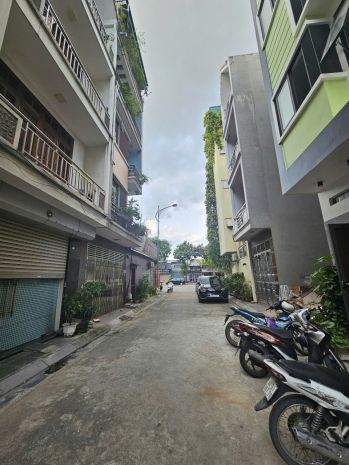 Chính chủ cho thuê nhà nguyên căn  ngõ 19 đặng vũ hỷ, việt 6896880