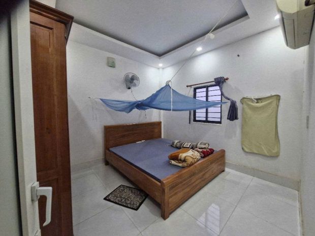 Cạnh đông tăng long, khu cnc, khu phân lô, xe hơi quay đầu, 6896943