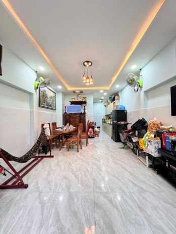 Chỉ nhỉnh 4 tỷ xíu -- có ngay nhà vị trí đẹp hẻm thông - 6897513