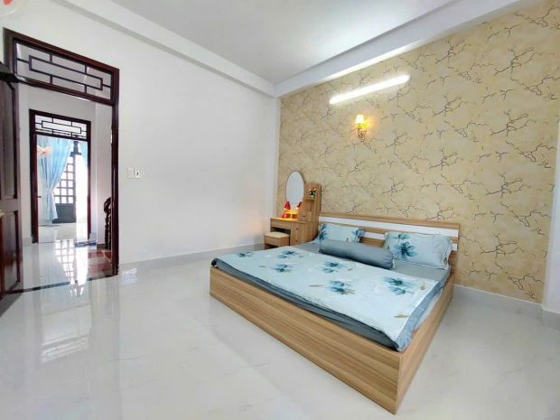 Bán nhà hxh trường chinh, phường 4, tân bình 4x12, 3 lầu 6897622