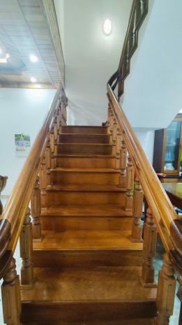 Bán nhà 3 tầng , nội thất gỗ 90 đẹp gần kdt vính điềm 6898130