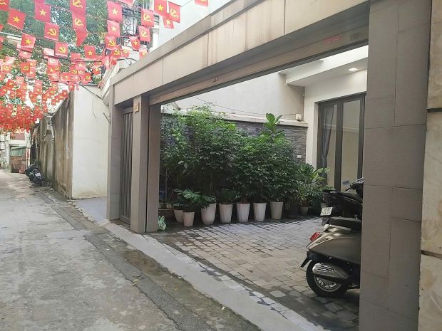 Bán căn biệt thự mini  phố bồ đề  hồng tiến long biên ô tô 6898157