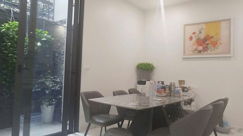 Bán căn biệt thự mini  phố bồ đề  hồng tiến long biên ô tô 6898160