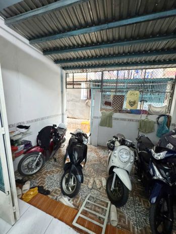 Nhà 2 tầng hẻm 3m, thông đường liên tỉnh 5 p. chánh hưng. 6898420