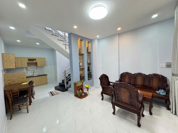 Nhà mới ở ngay trần văn ơn tân sơn nhì ngay chợ gần mặt 6898903