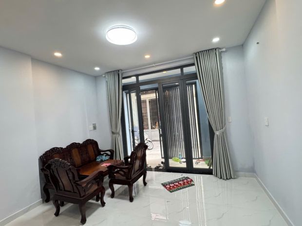 Nhà mới ở ngay trần văn ơn tân sơn nhì ngay chợ gần mặt 6898906