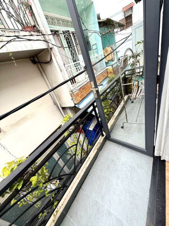 Bán 2 tầng hẻm ba gác dương bá trạc p. chánh hưng. giá 3,38 6898968