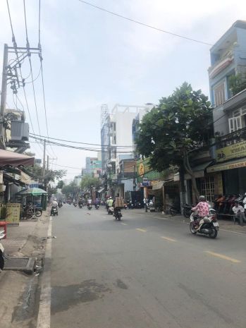 Nhà mặt tiền 4*11m 2 lầu hưng phú p10q8 6899214