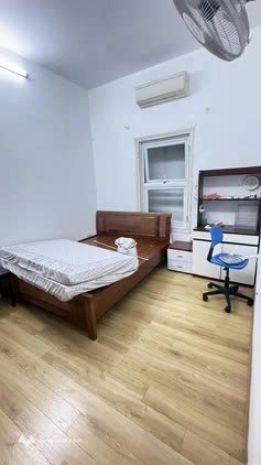 Cho thuê nhà xã đàn, đống đa. dt 55m x 3 tầng, giá 14tr 6900102