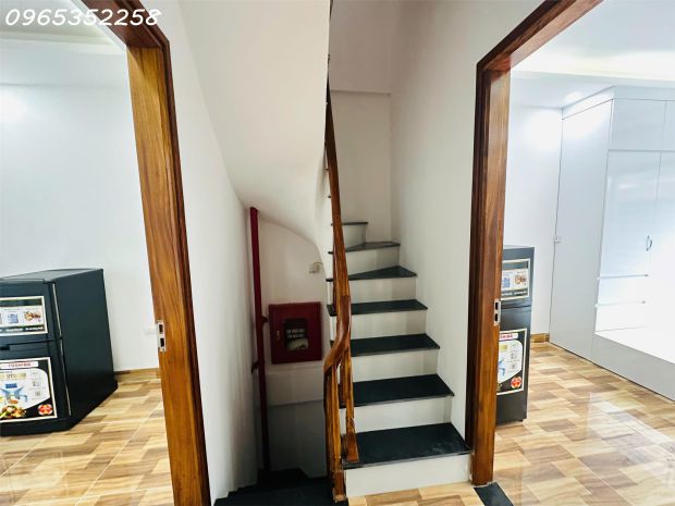 B.án tòa nhà cho thuê dòng tiền 70 triệu tháng - 12 phòng 6900803
