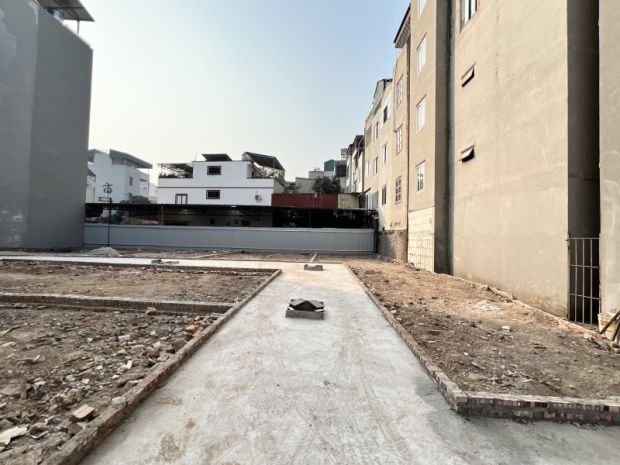 Bán 50m2 đất phố ngọc thuỵ mặt tiền 6.3m x 7.3 tỷ long 6901380