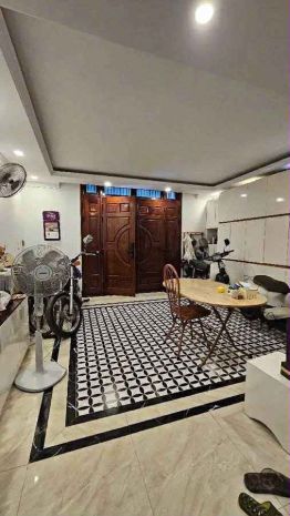 Bán nhà nguyễn văn cừ 52 m2 x5tầng- xe tải 3 tấn vào tận 6902088