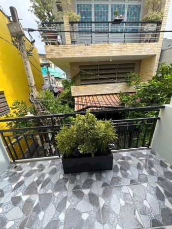 Nhà 4 tầng mới xây gần mặt tiền phạm thế hiển p6 q8 6902412