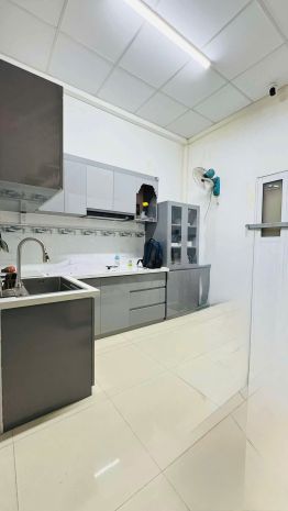 12 tỷ: bán nhà 3 mặt tiền phan đình phùng phú nhuận- ngang 6902559