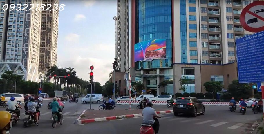Bán tòa nhà văn phòng mặt phố 6 làn  mặt tiền 16m  vị trí 6902824
