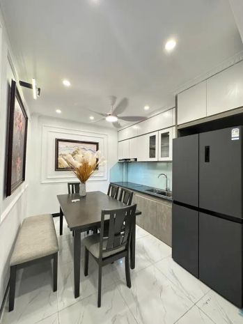 Nhỉnh 8 tỷ tại phố trạm, có căn nào tốt hơn, 48m2, 6 phòng 6902829