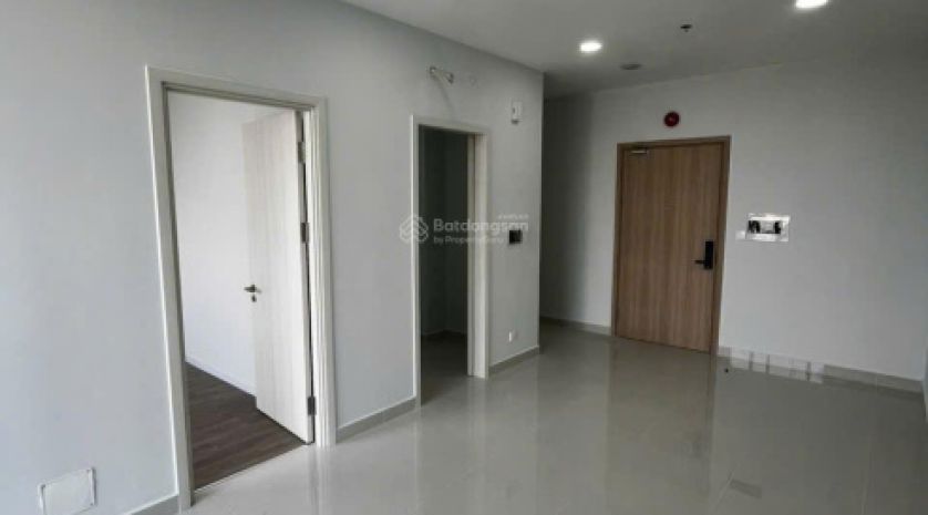 Cần bán căn 67 m2 tầng trung blu star - trâu quỳ, giá 67 6902913