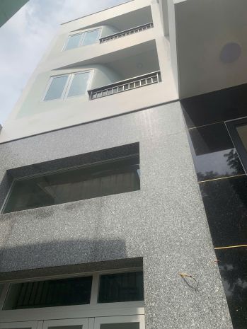 Thuê nguyên căn mặt tiền trung tâm quận 3  bà huyện thanh 6902919