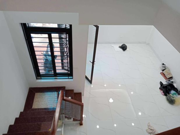 Bán nhà 5 tầng trầu quỳ  gia lâm, vị trí đẹp  giá chỉ 5.9 6902986