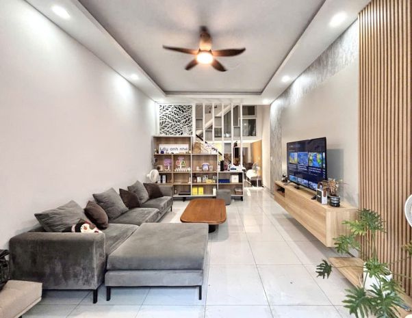 Bán nhà chính chủ - nơ trang long - mt 8m - kinh doanh đa 6903020
