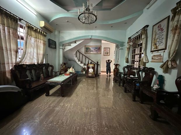 Bán nhà mặt tiền dương công khi, hóc môn. dt 200m2, 3 tầng, 6903108