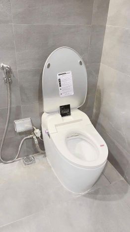 Cho thuê nhà hai cửa đi, trúc bạch, thang máy vỉa hè 6903182