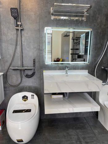 Cho thuê nhà kd, vp, nhà hàng, thang máy, 117m2_ 5t, đội 6903189