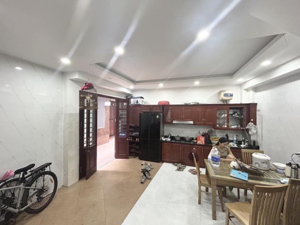 Bán nhà phú diễn, 33m2, 5 tầng mới đẹp, gần mặt phố, ngõ 6903594