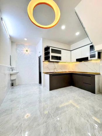 Bán gấp nhà,trung tâm - bình tân  - hxh - 40m  - 2tầng - 6903946