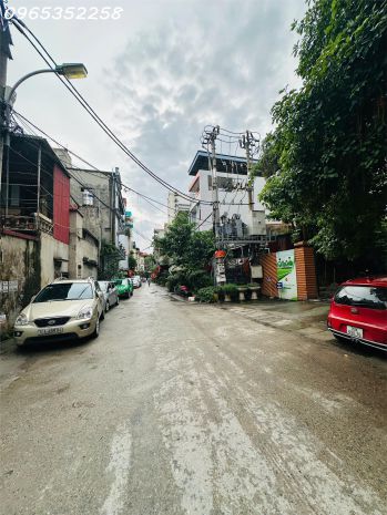 Đất phân lô đường hai ô tô tránh  lô góc hai mặt ô tô - 6904013