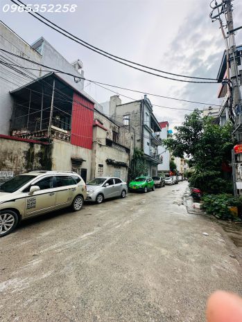 Miếng đất phân lô đường hai ô tô tránh  lô góc hai mặt ô 6904017