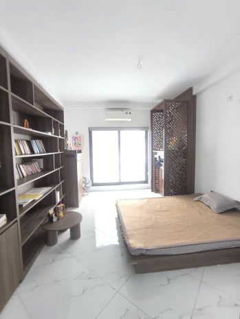 Chủ gửi bán nhà mới  phố tư đình, long biên  gần him lam, 6904084