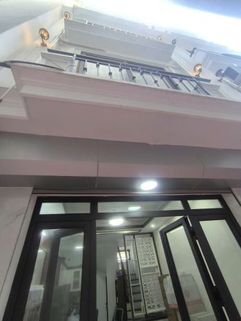 Chủ gửi bán nhà mới  phố tư đình, long biên  gần him lam, 6904086