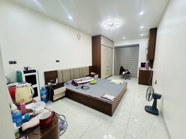 Cầu giấy 32m x6 tầng-15,5 tỷ 2 mặt ngõ thông kinh doanh,gần 6906093