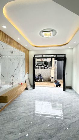 Bán nhà nguyễn thị huê,bà điểm  hẻm ô tô  gần bến xe 6906791