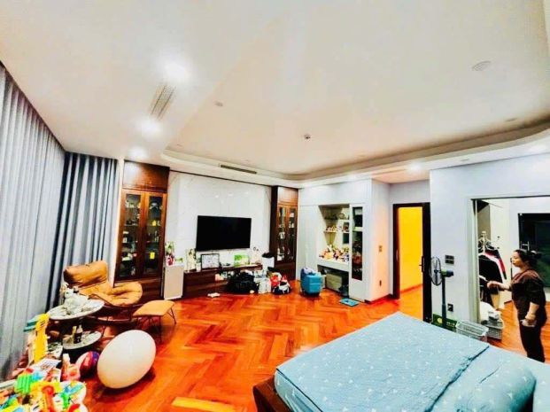 Hàng hiếm trung tâm đống đa  nhà đẹp 8 tầng có thang 6906872