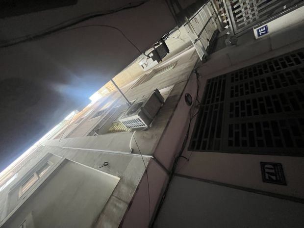 Nhà dân xây - trung tâm cầu giấy  ngõ rộng thoáng  gần 6907033