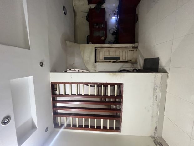 Nhà dân xây - trung tâm cầu giấy  ngõ rộng thoáng  gần 6907034