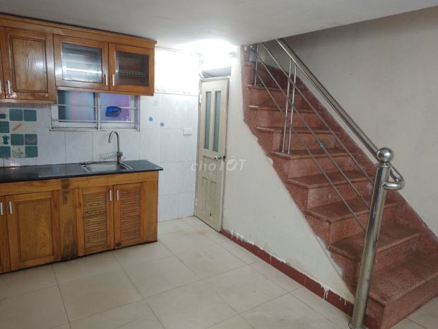 Cho thuê nhà nguyên căn tại số 16, ngách 88105 trần quý 6907437
