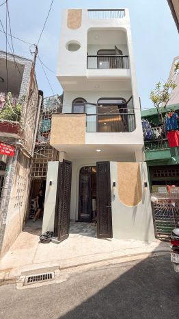 Bán nhà hxh nguyễn trọng tuyển p.15 phú nhuận 4 tầng full 6907915